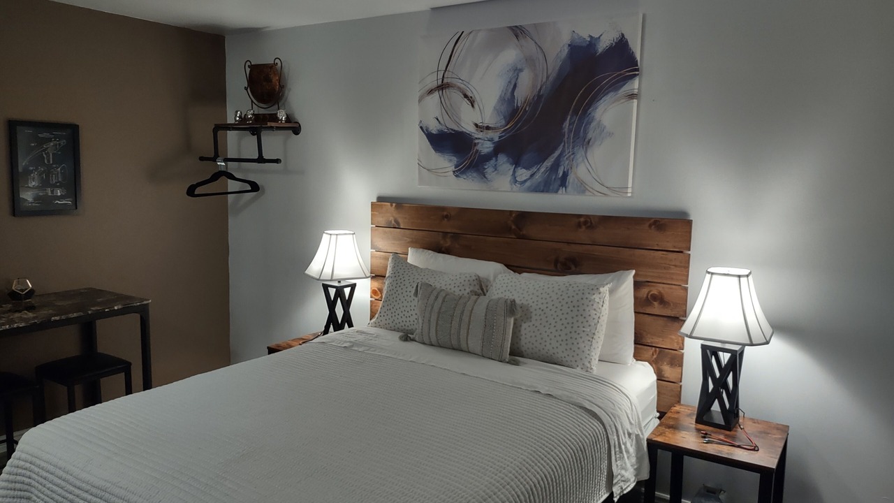 Photo of Bedroom in Black Hawk