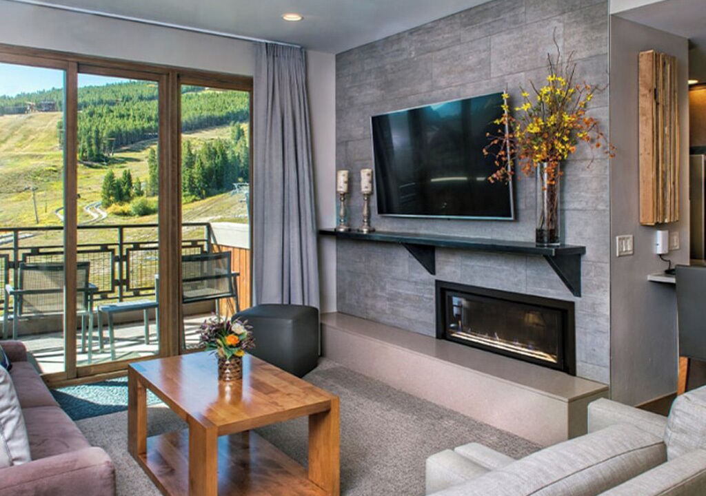 Photo of Livingroom in Boulder Ridge