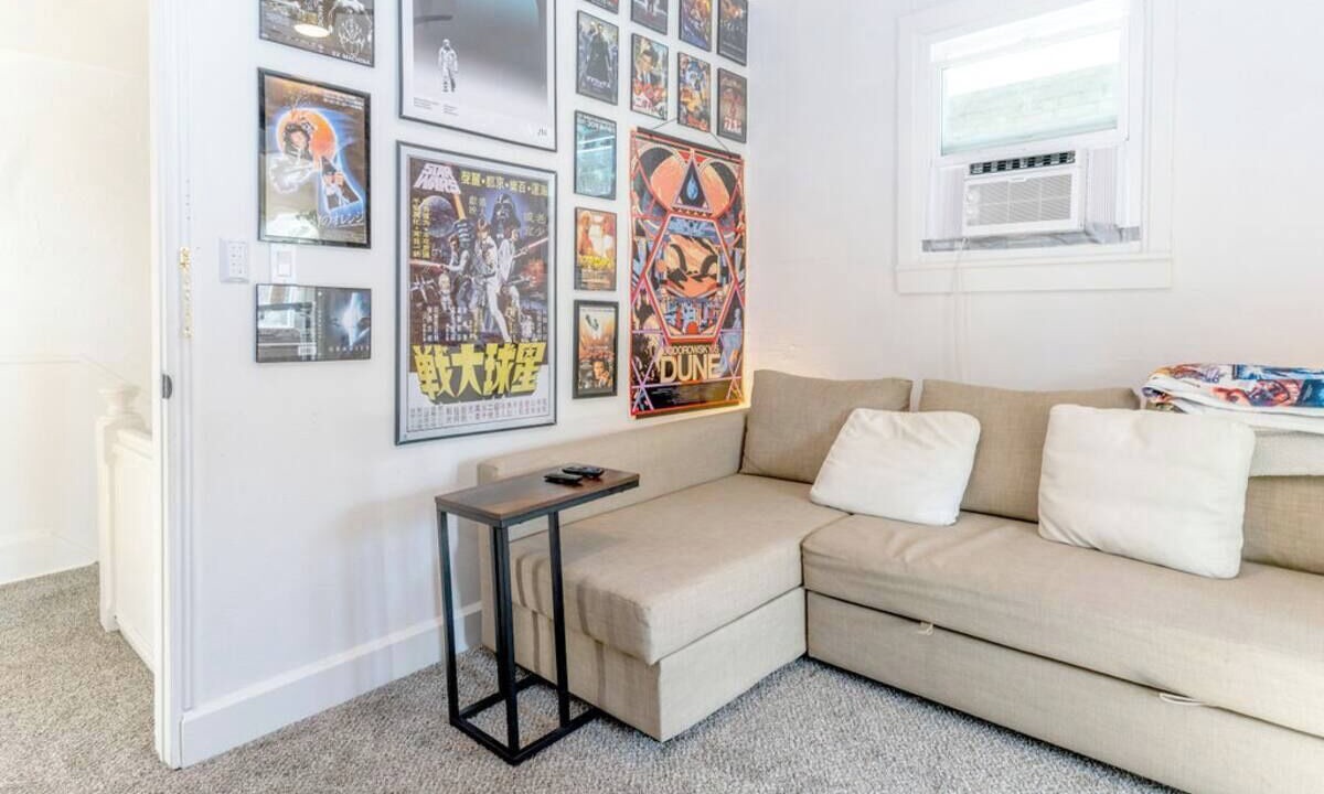 Photo of Livingroom in City Park