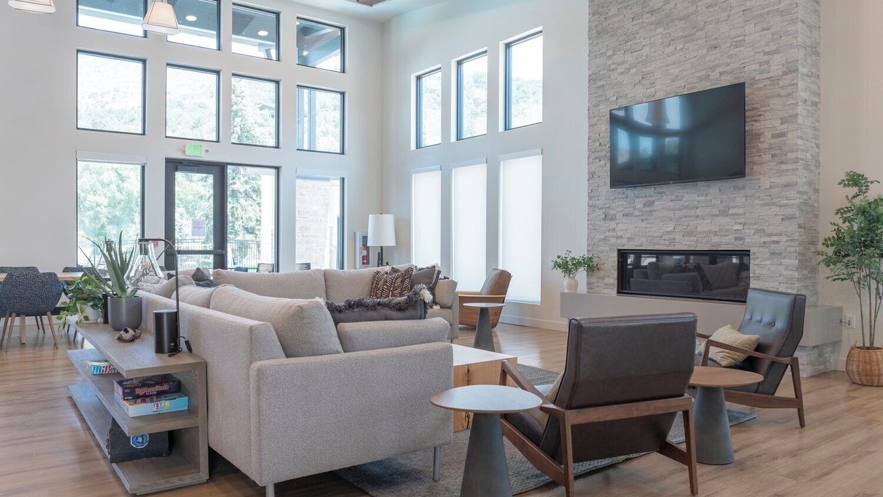 Photo of Livingroom in Carbondale