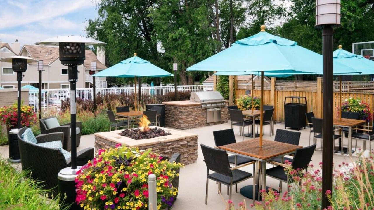 Photo of Outdoor in Glenwood Grove - North Iris
