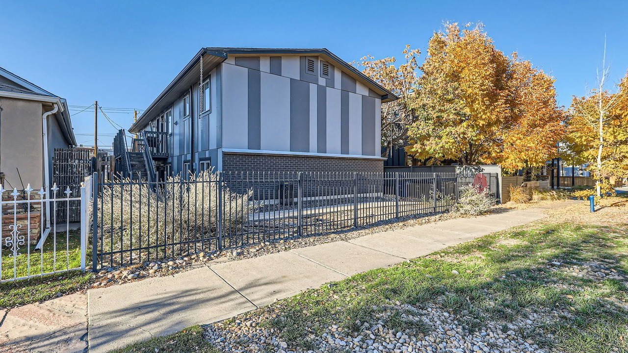 Photo of Outdoor in Five Points