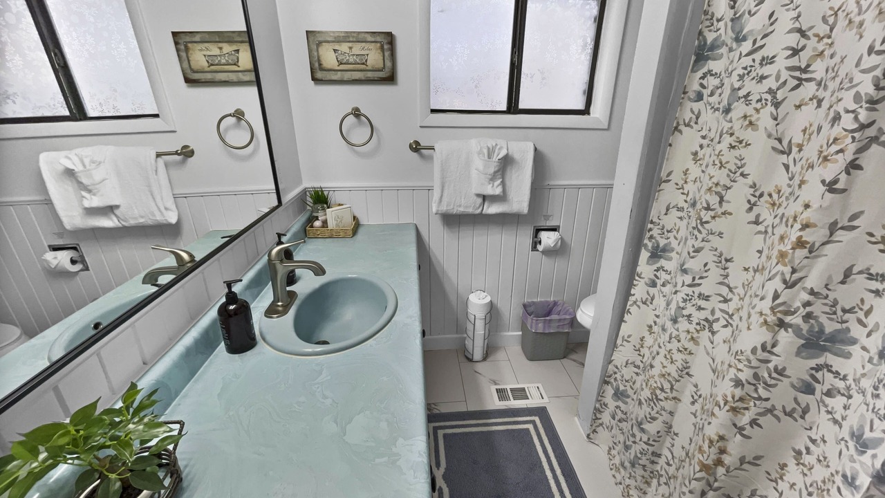 Photo of Bathroom in Grand Junction