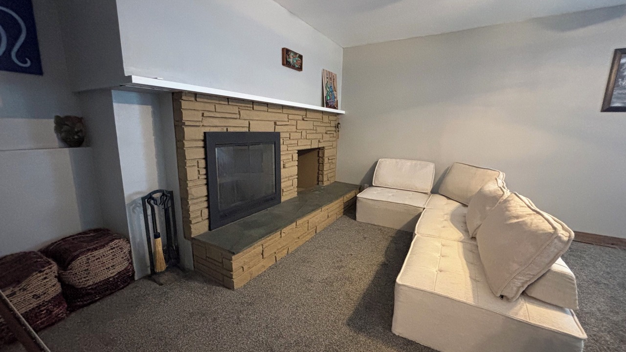 Photo of Livingroom in Central Colorado Springs