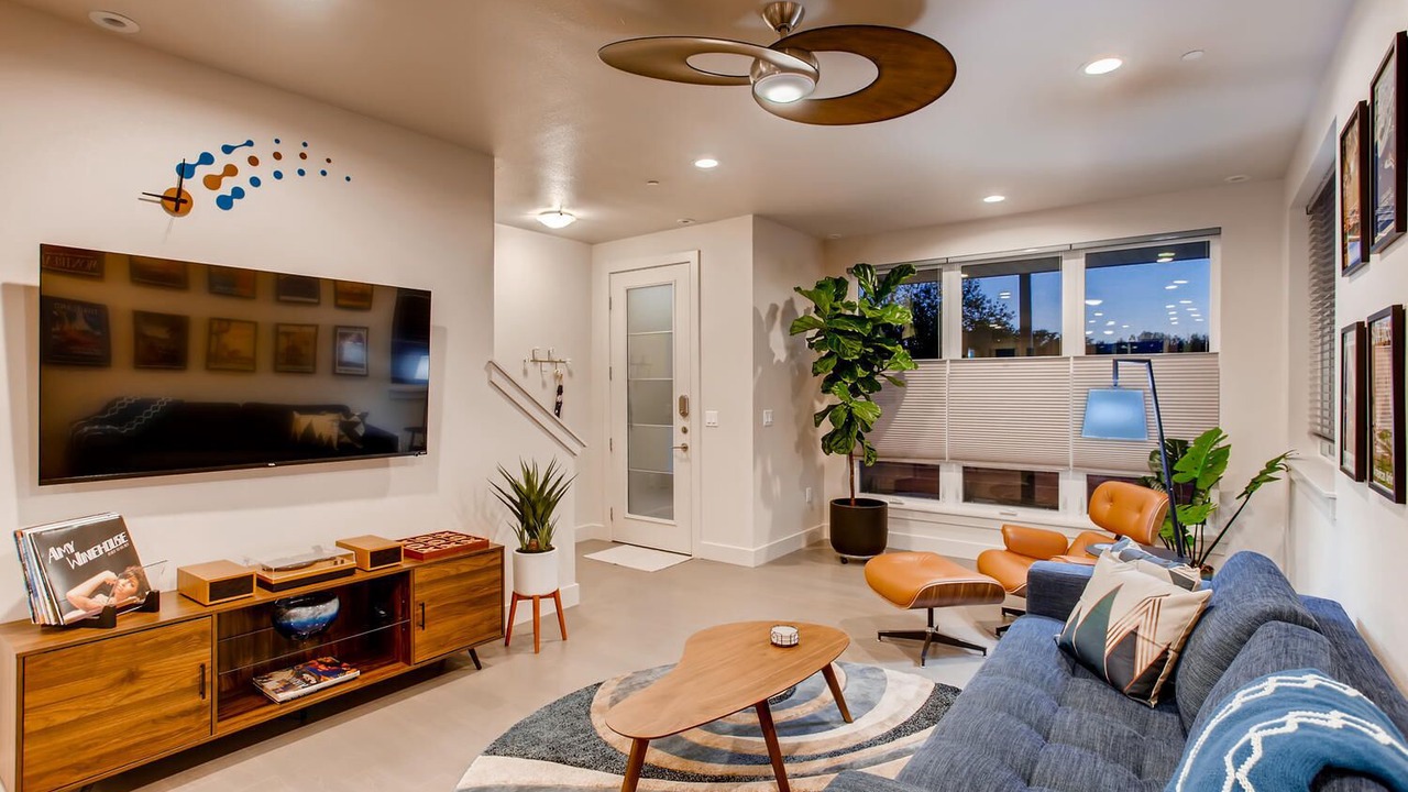 Photo of Livingroom in Old Town North