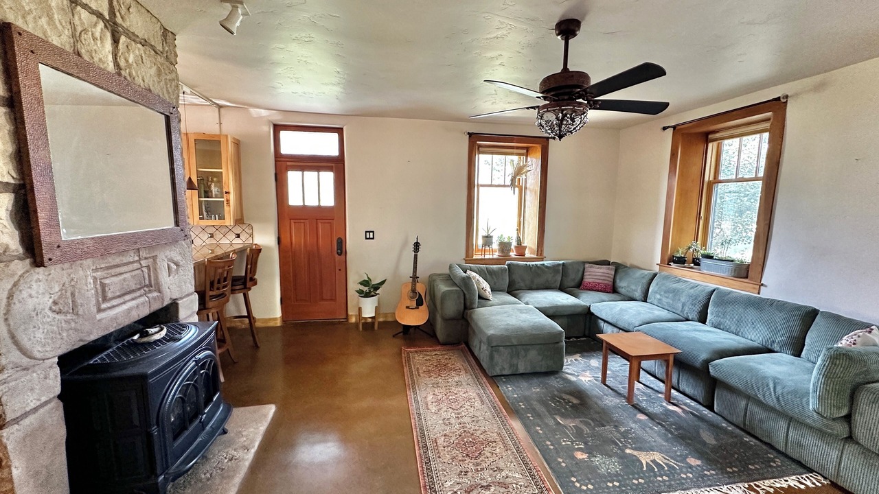 Photo of Livingroom in Cortez