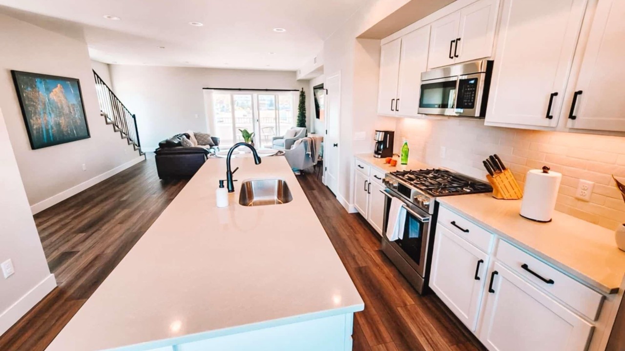 Photo of Kitchen in Skyway