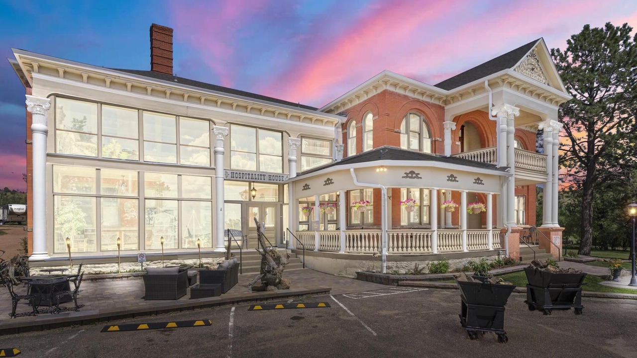 Photo of Buildings in Cripple Creek