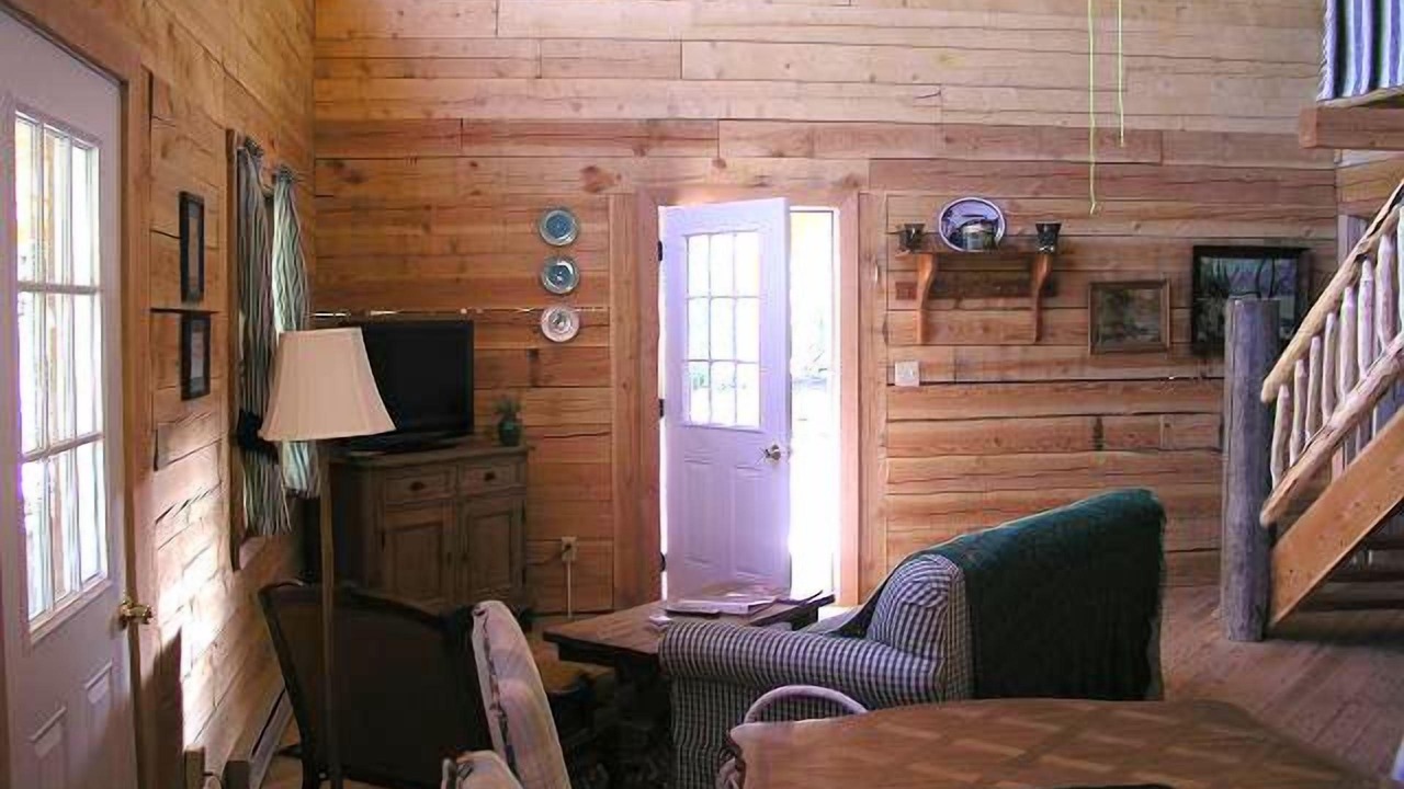 Photo of Livingroom in Lake City