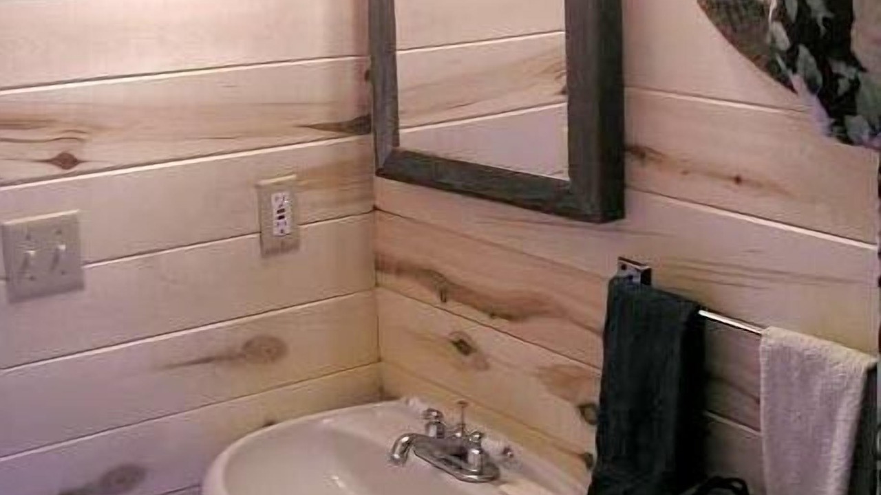 Photo of Bathroom in Lake City