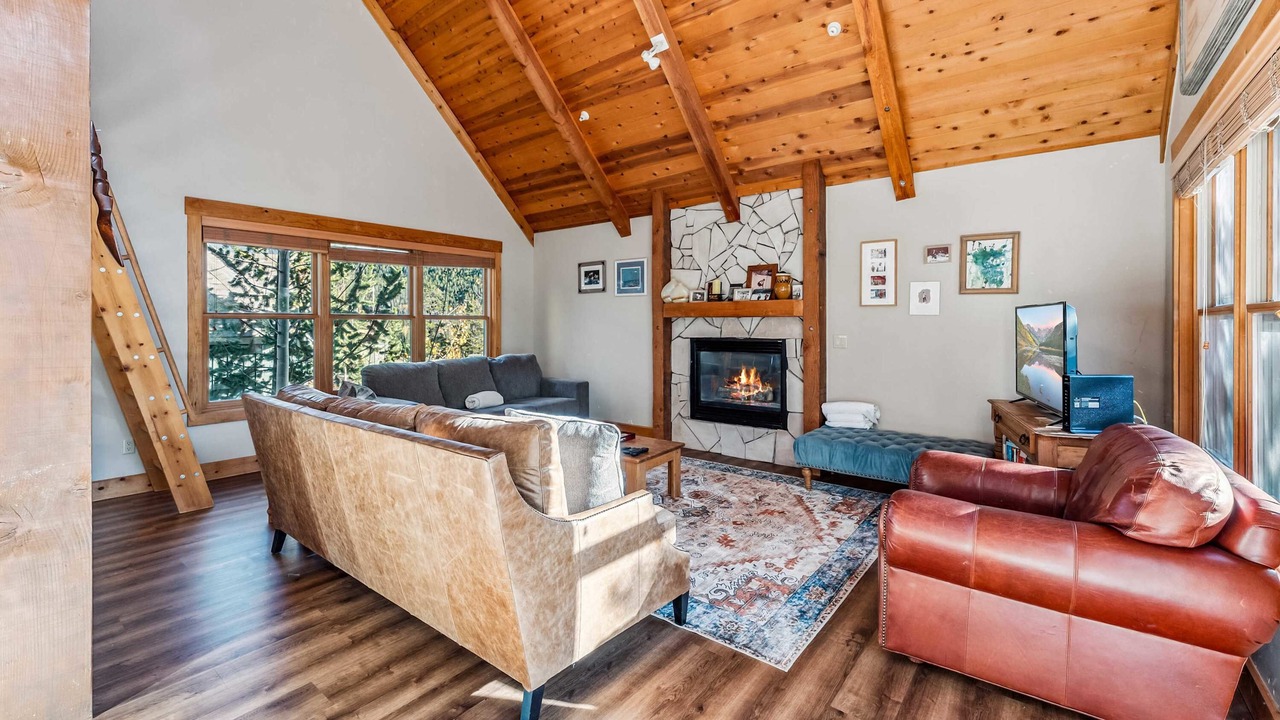 Photo of Livingroom in Keystone