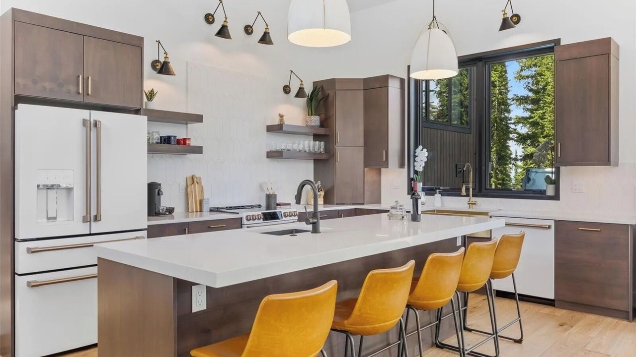 Photo of Kitchen in Quandary Village