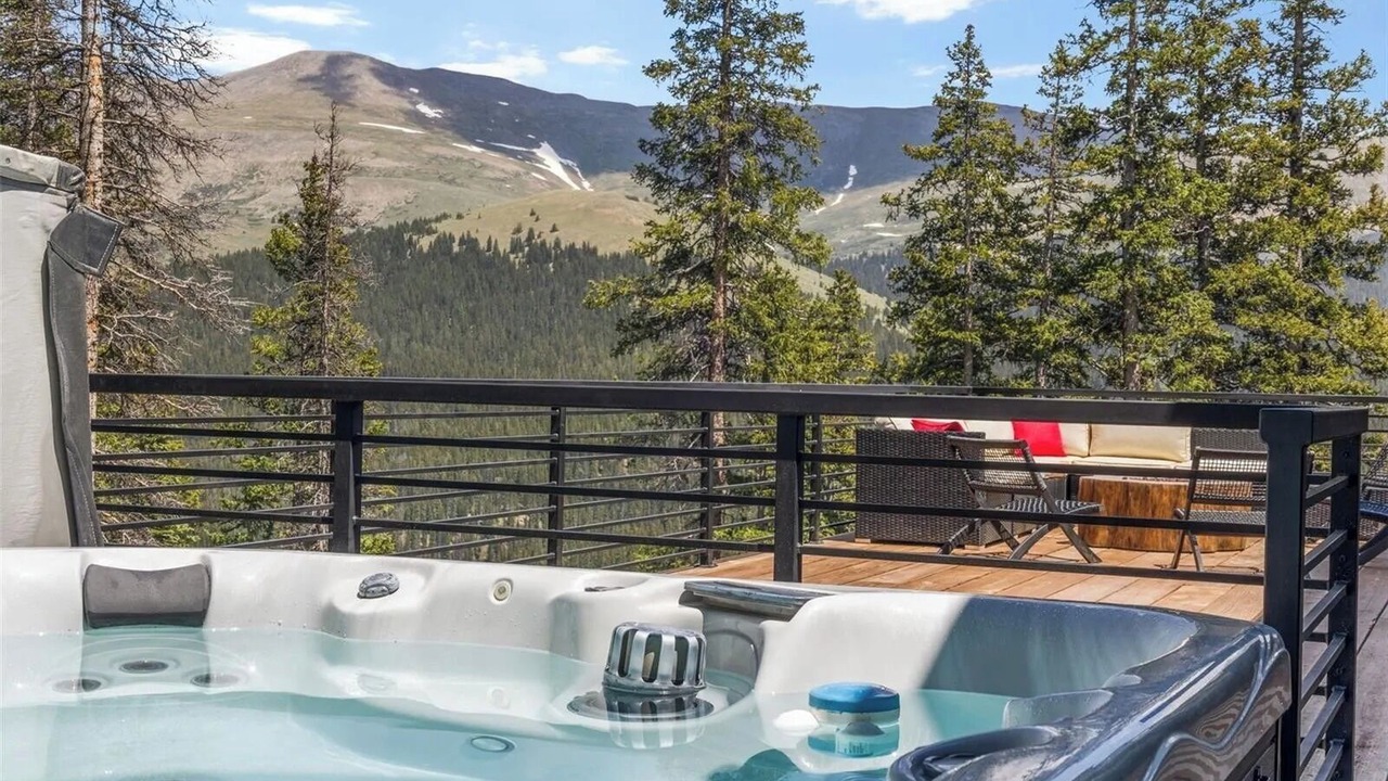 Photo of Outdoor in Quandary Village