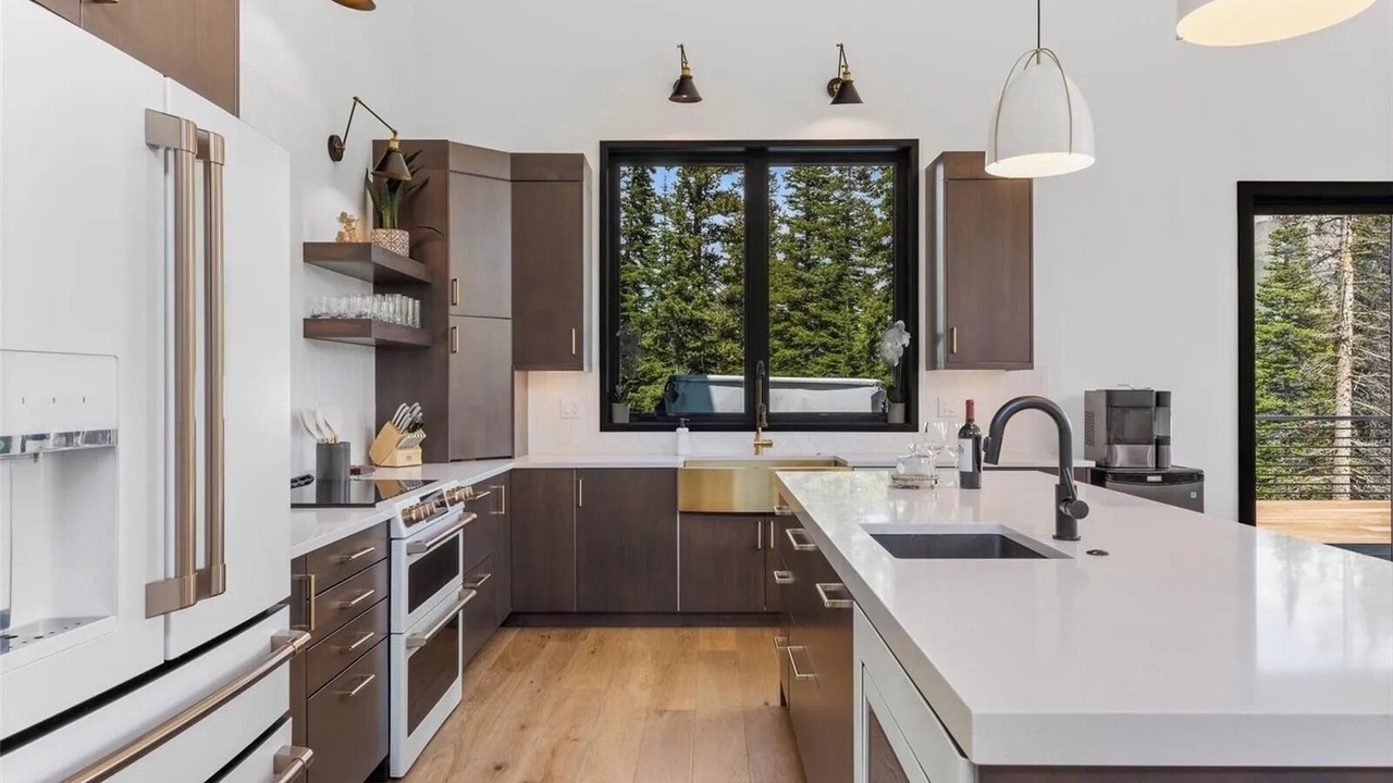 Photo of Kitchen in Quandary Village