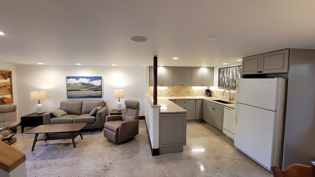 Photo of Livingroom in Mapleton Hill