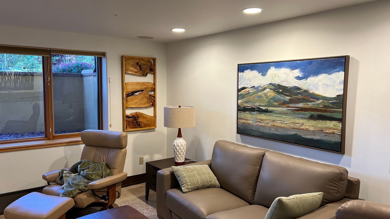 Photo of Livingroom in Mapleton Hill
