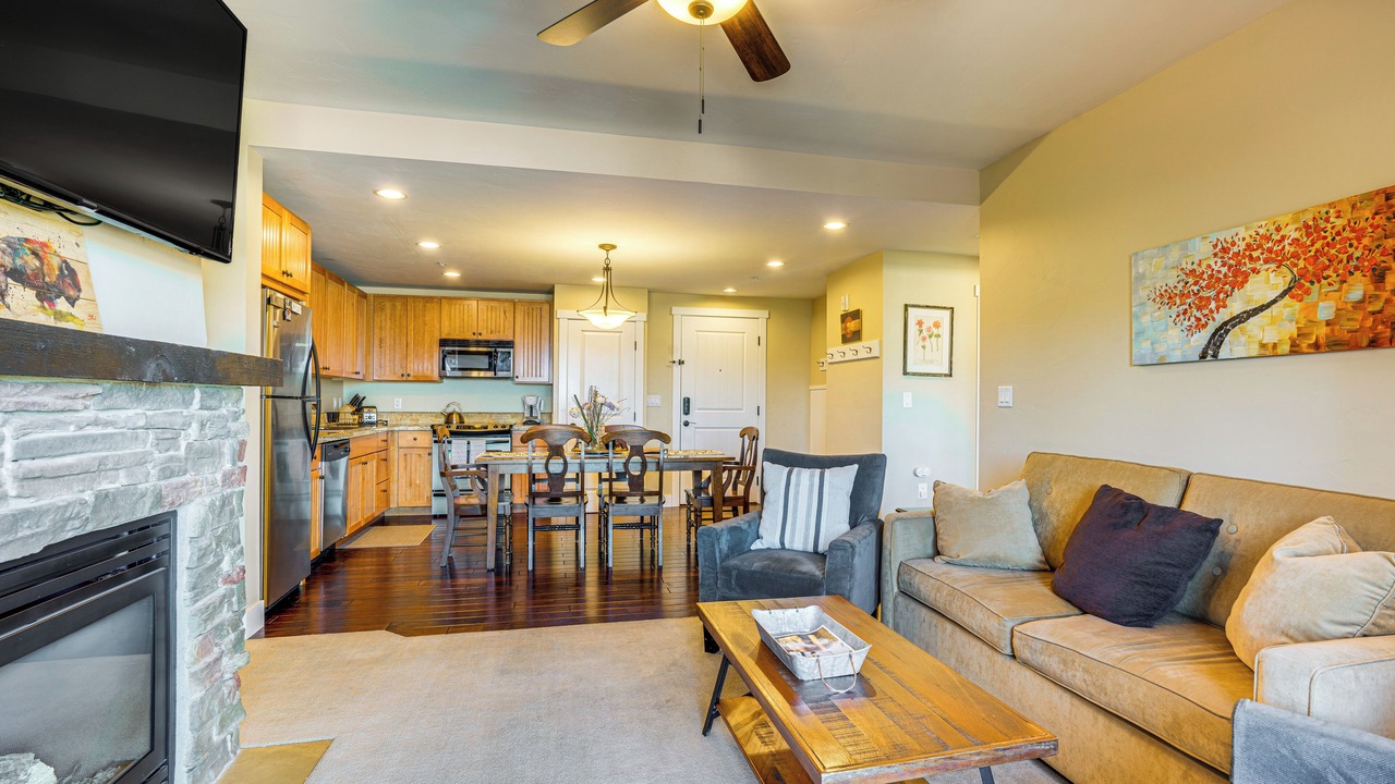 Photo of Livingroom in Silvercreek