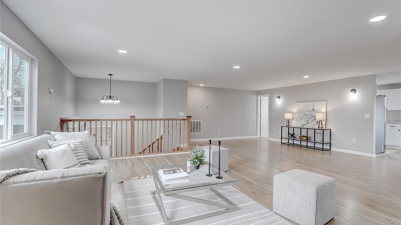 Photo of Livingroom in East Colfax
