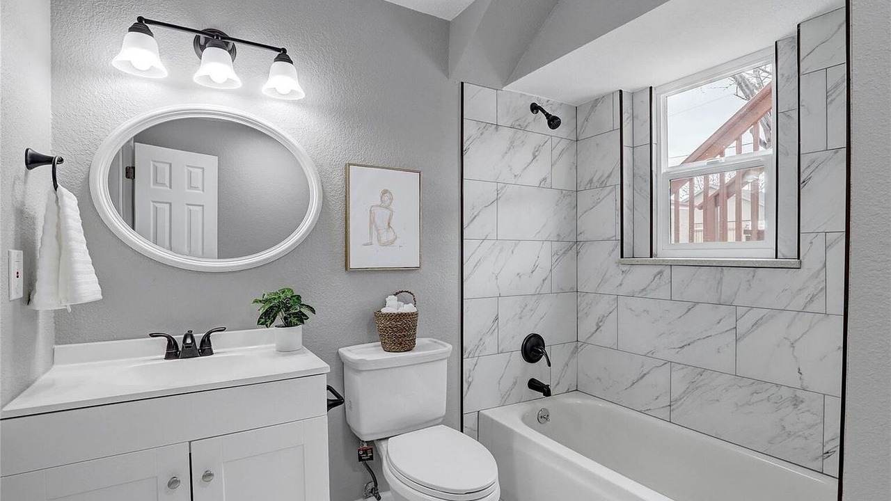 Photo of Bathroom in East Colfax
