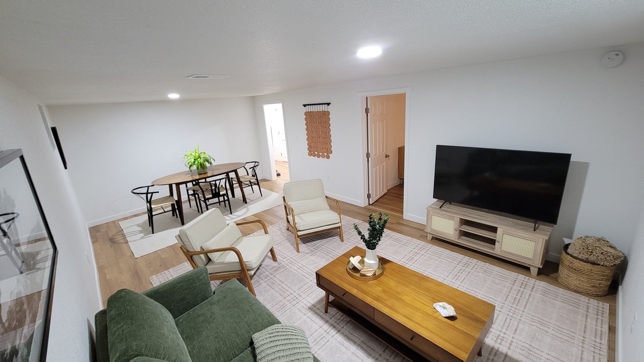 Photo of Livingroom in South Westminster