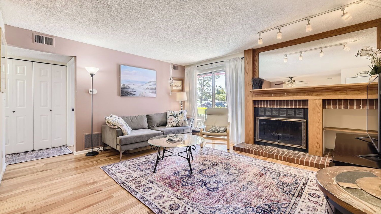 Photo of Livingroom in Marston