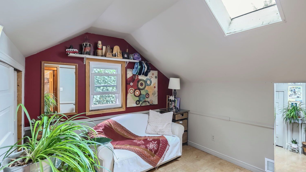 Photo of Livingroom in North Boulder