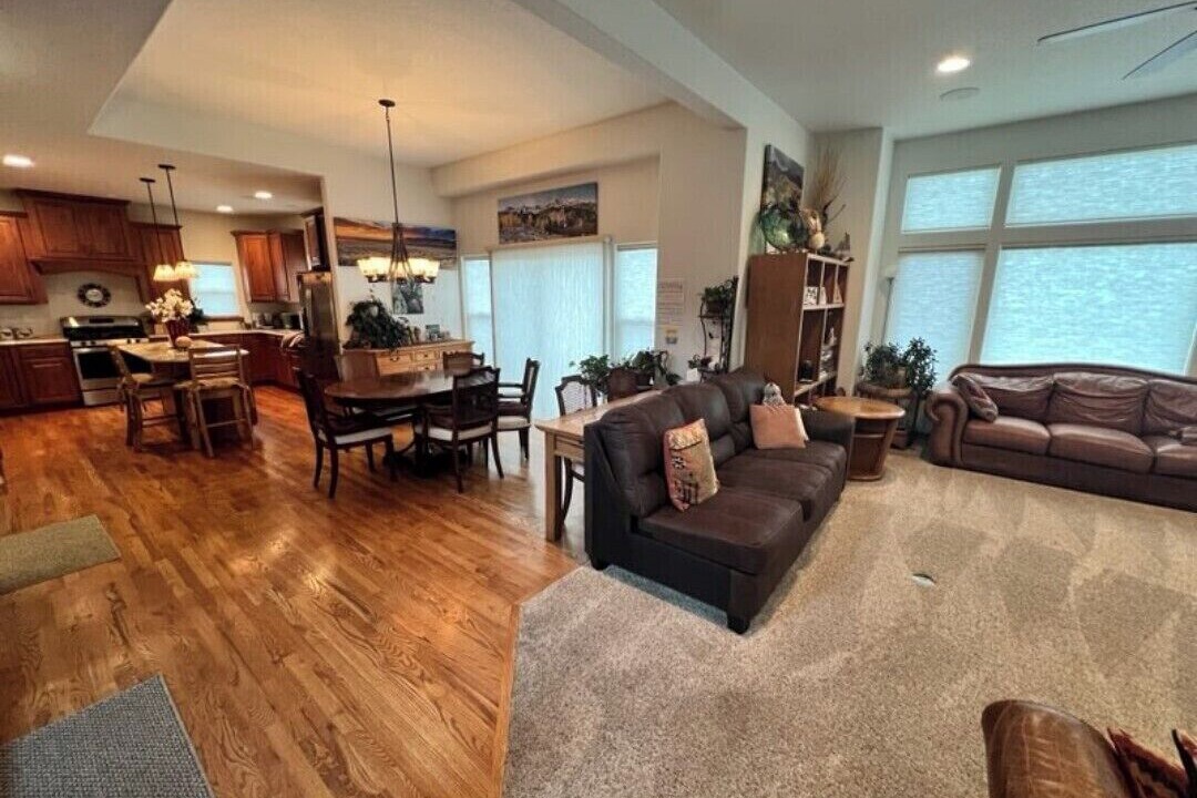 Photo of Livingroom in Mountain Shadows