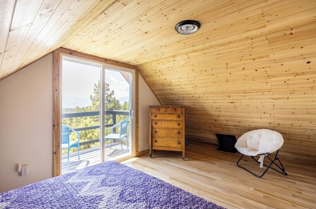 Photo of Bedroom in Howard