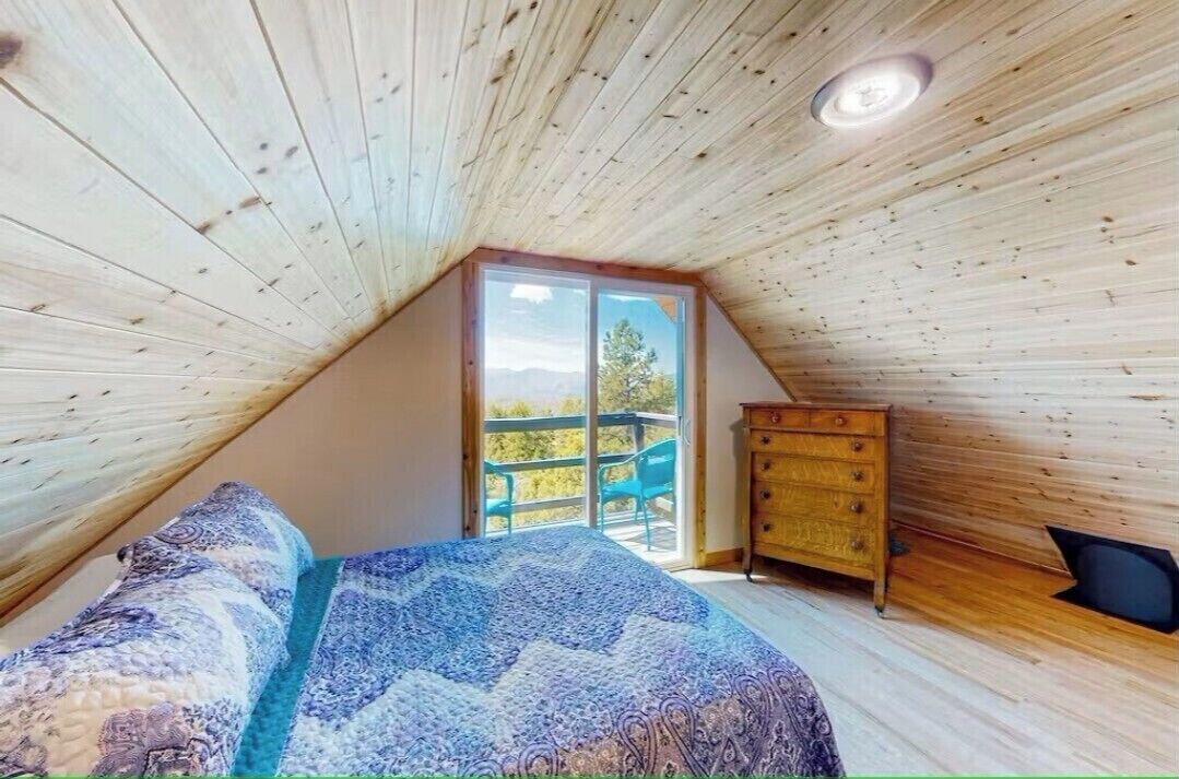 Photo of Bedroom in Howard