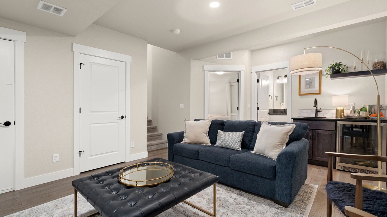 Photo of Livingroom in Loveland