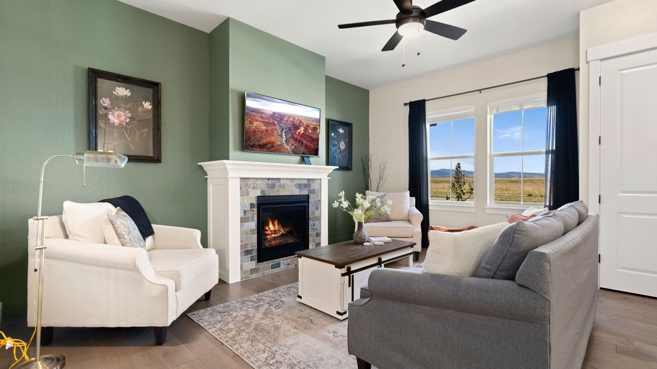 Photo of Livingroom in Loveland