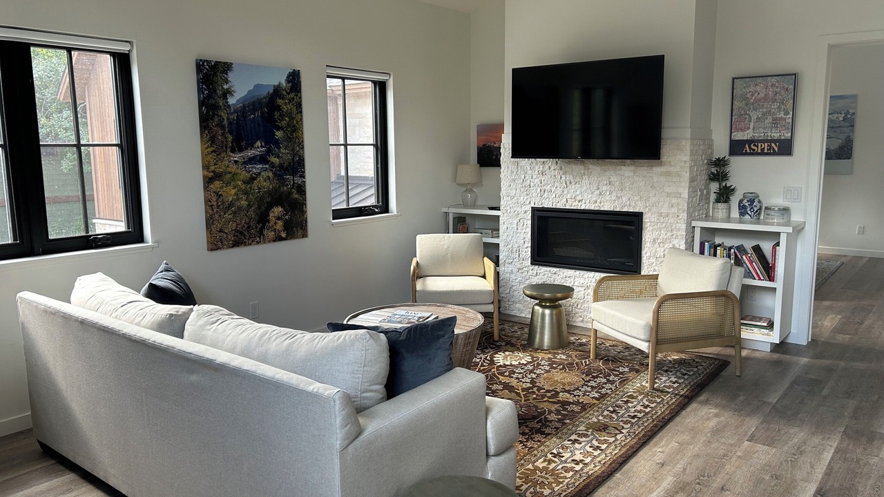 Photo of Livingroom in Carbondale