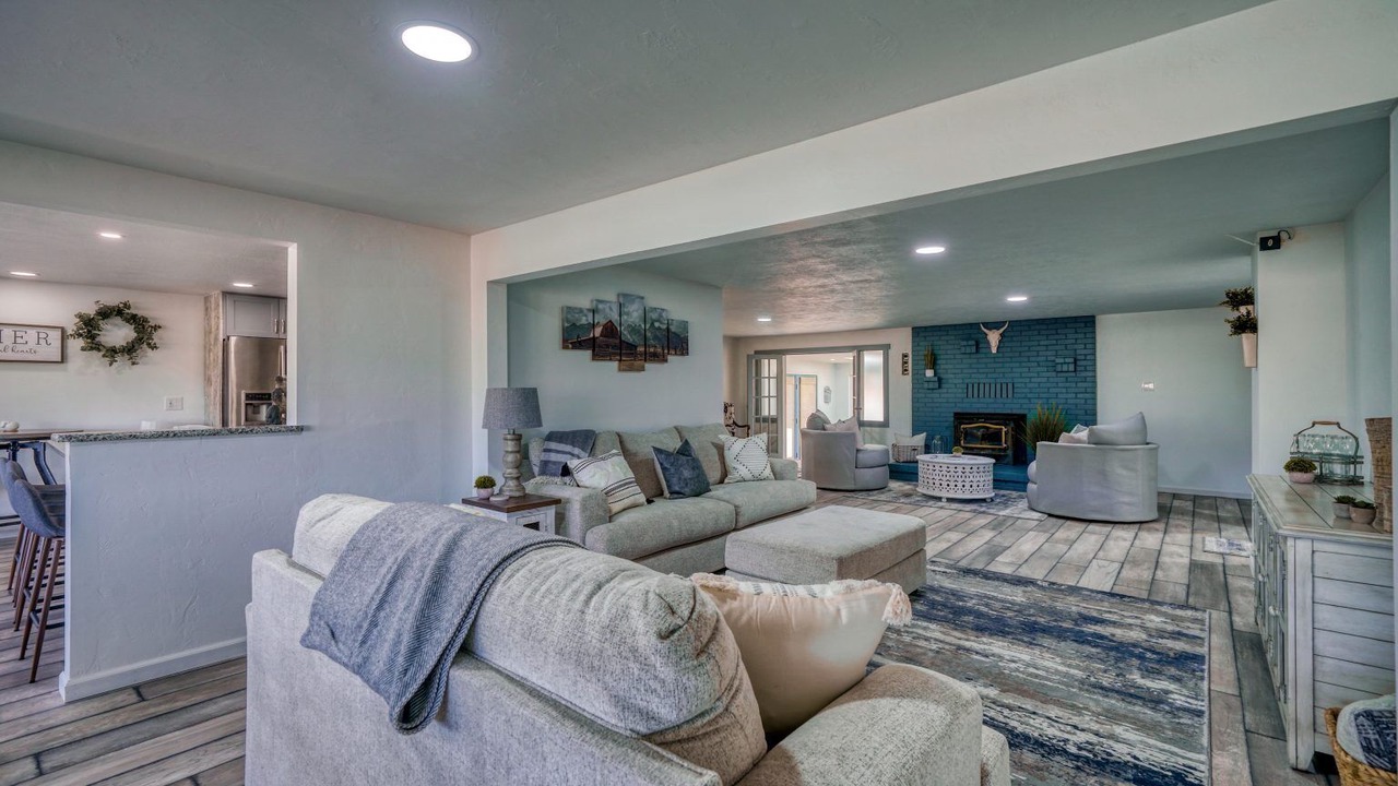 Photo of Livingroom in Howard