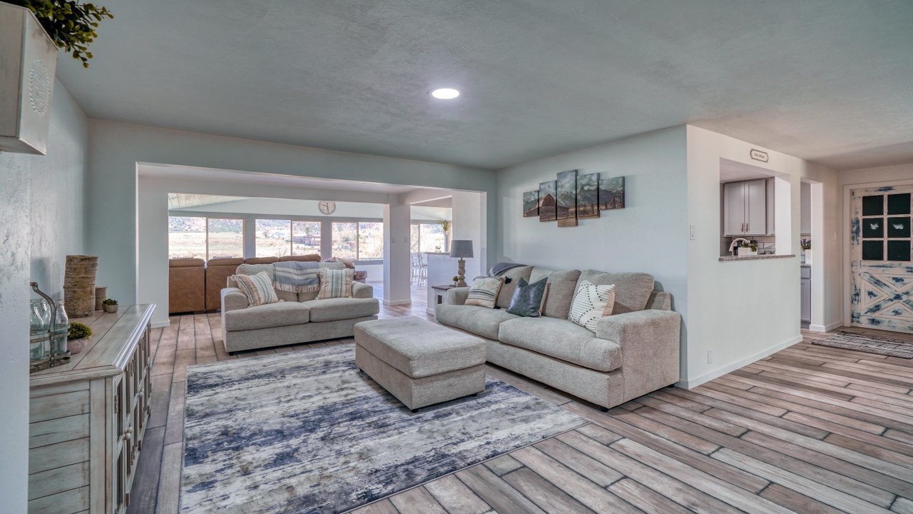 Photo of Livingroom in Howard