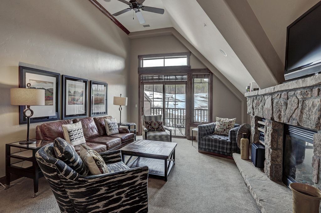Photo of Livingroom in Breckenridge