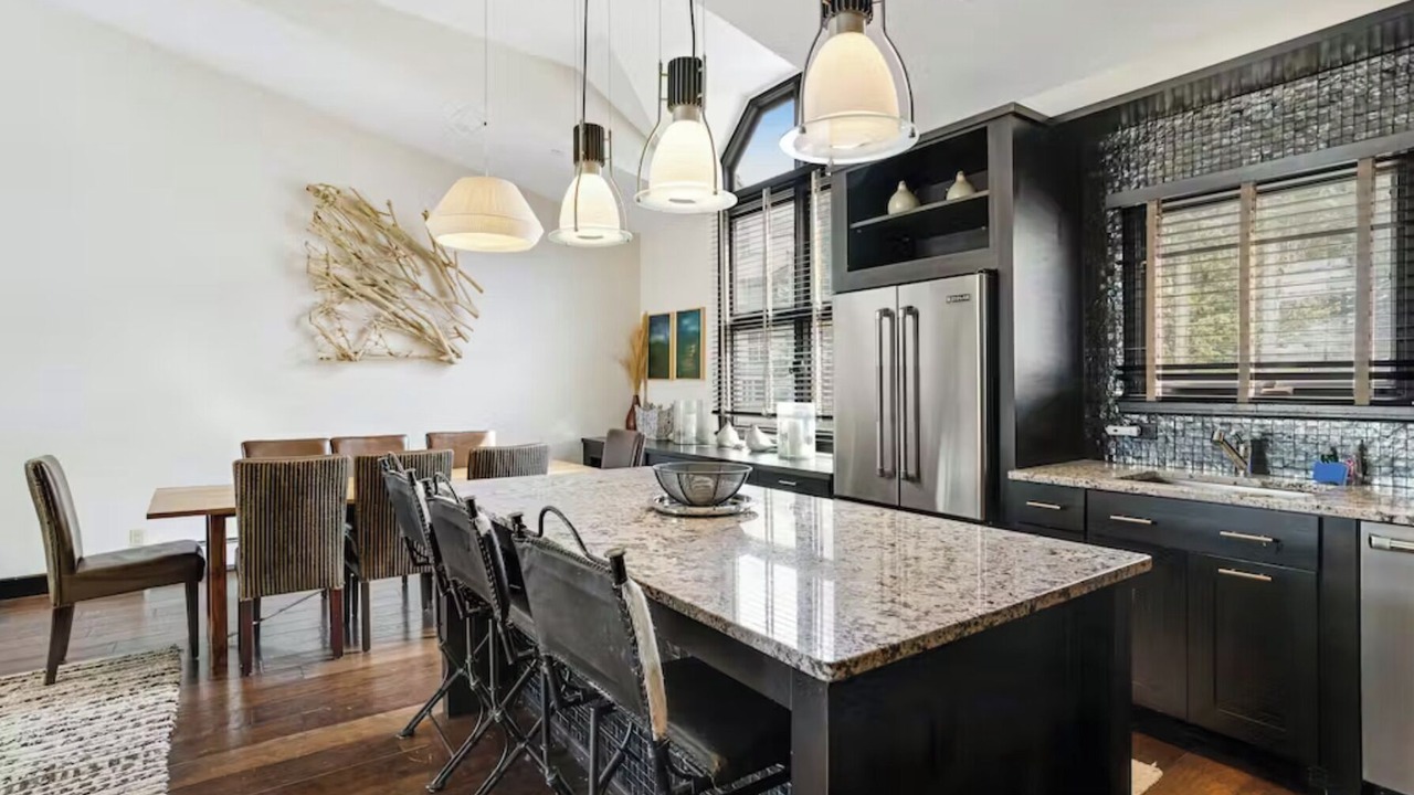 Photo of Kitchen in Highlands Townhomes