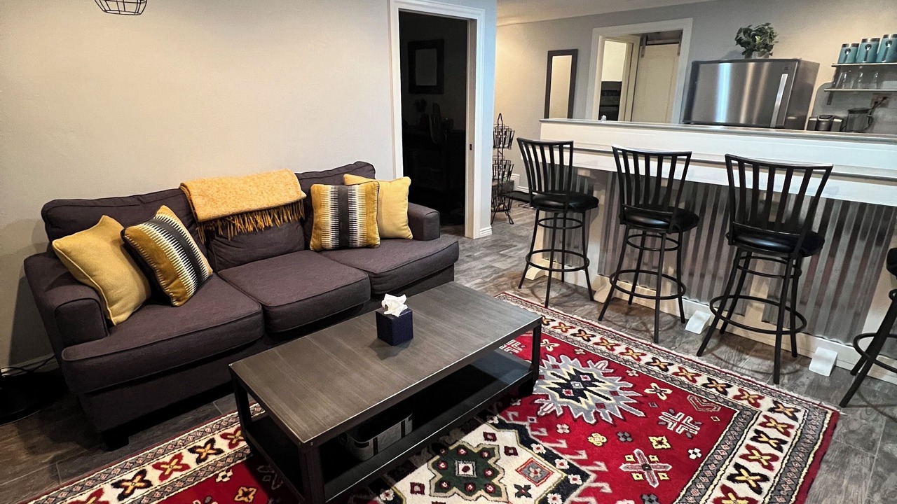 Photo of Livingroom in Howard