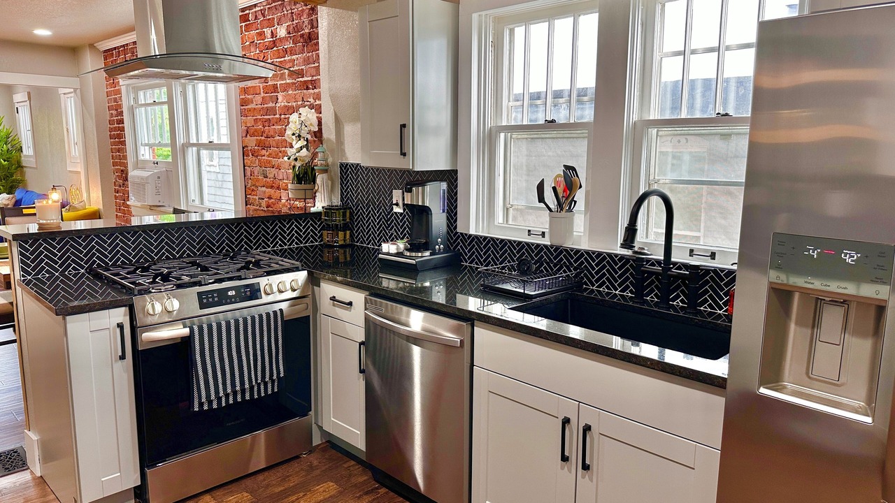 Photo of Kitchen in Lincoln Park