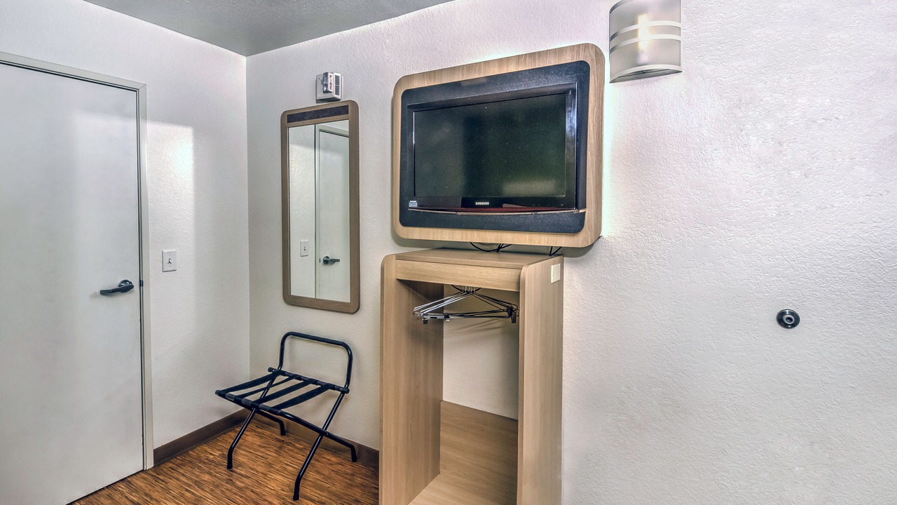 Photo of Bedroom in West Colorado Springs