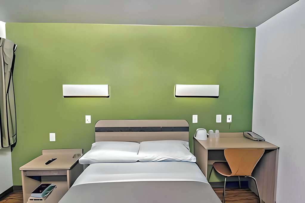 Photo of Bedroom in West Colorado Springs