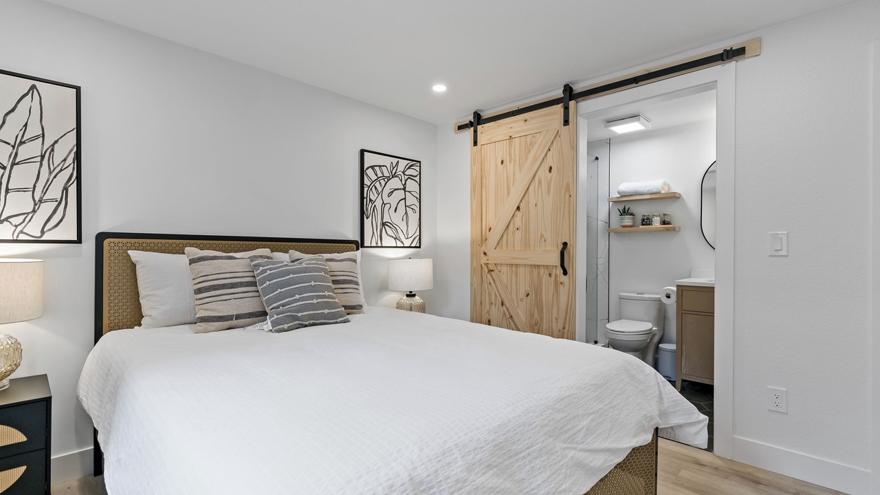 Photo of Bedroom in Scenic Heights