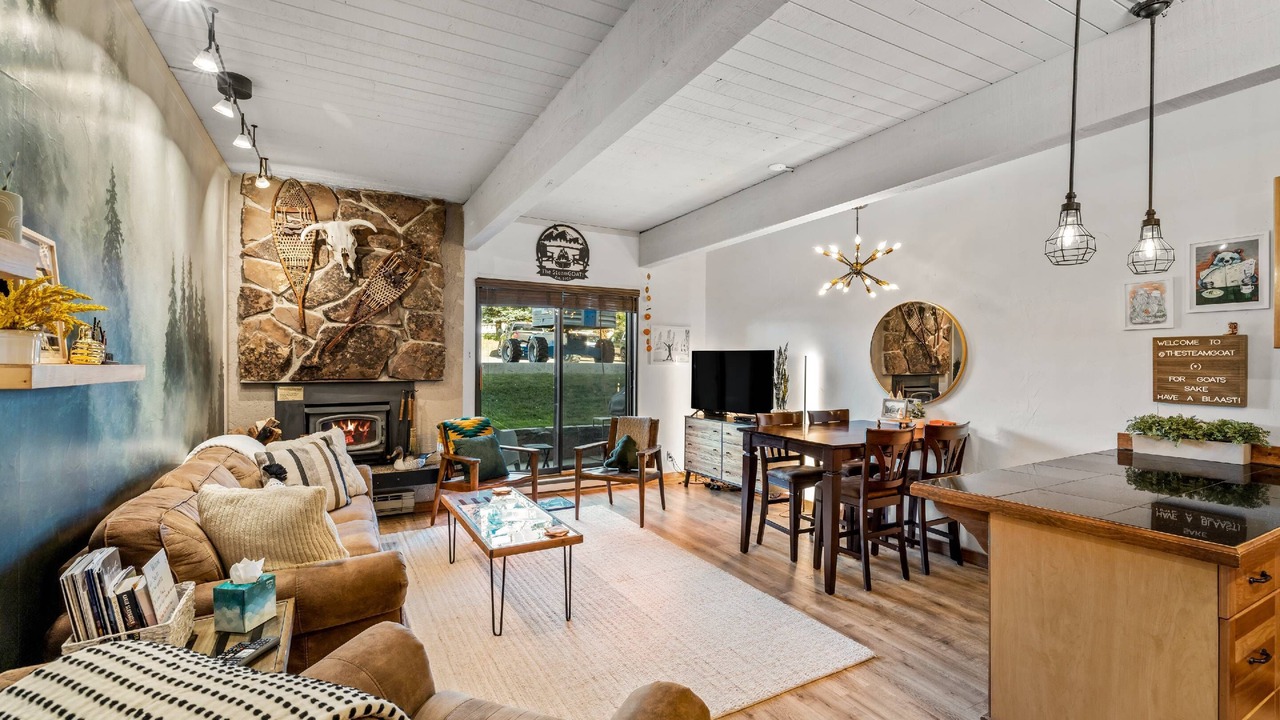 Photo of Livingroom in Steamboat Springs