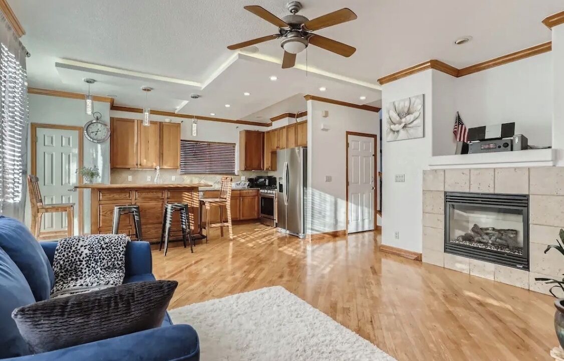 Photo of Livingroom in Gateway