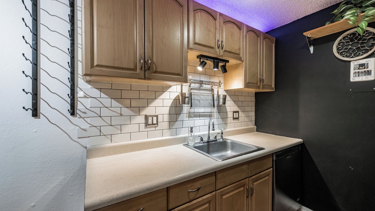 Photo of Kitchen in Glenwood Grove - North Iris