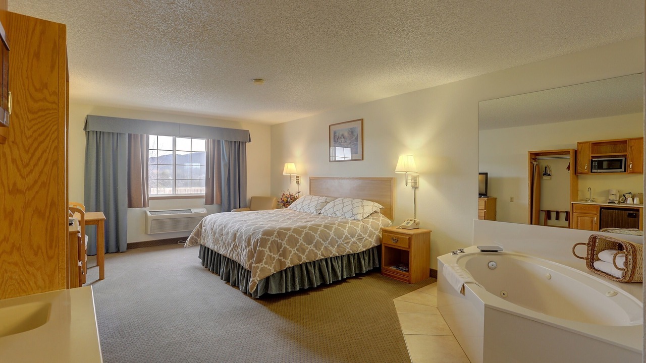 Photo of Bedroom in Woodland Park