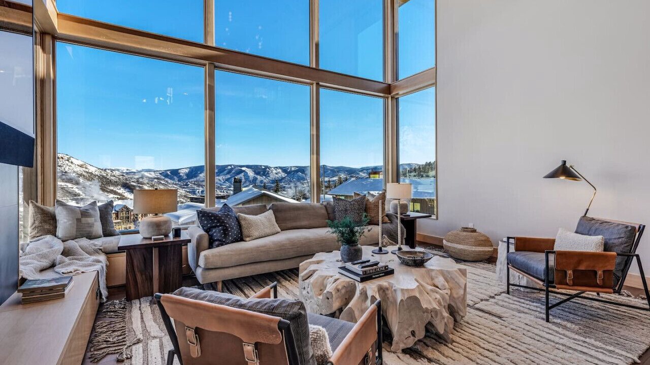 Photo of Livingroom in Snowmass Village