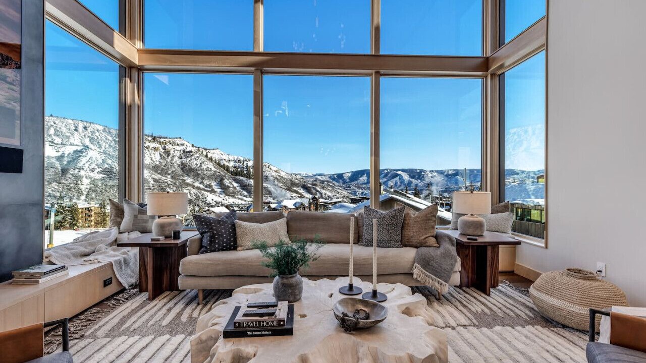 Photo of Livingroom in Snowmass Village