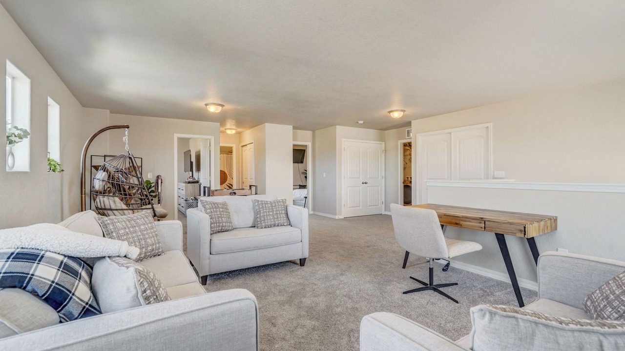 Photo of Livingroom in Peyton