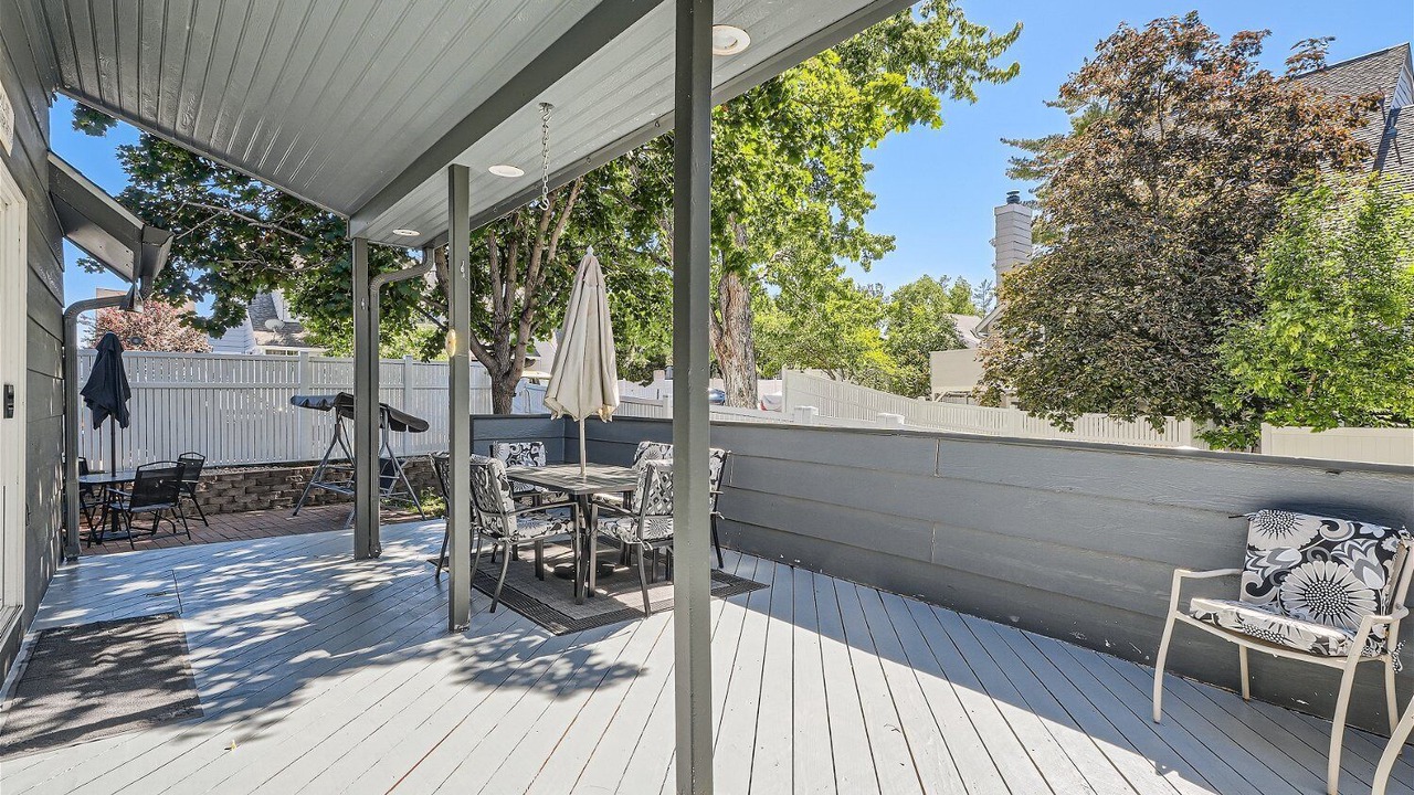 Photo of Outdoor in Ken Caryl