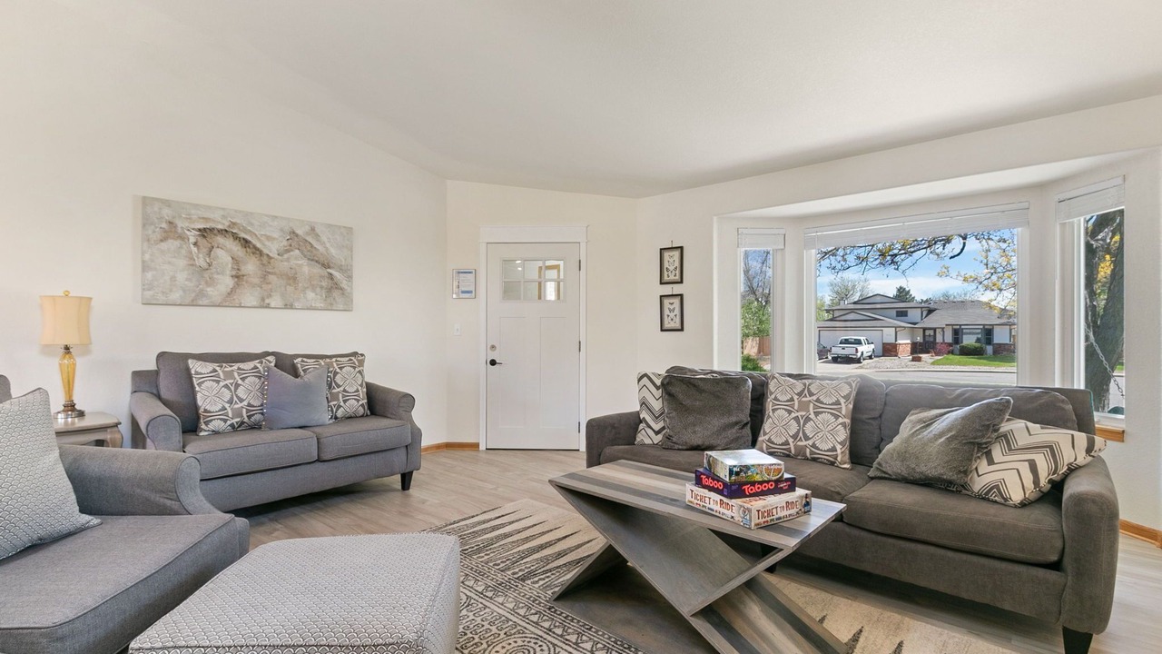 Photo of Livingroom in Loveland